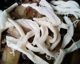 Foto del paso 2 de la receta: Quesadillas de cáscaras de papa