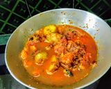 A picture of step 4 of Prawn Potato Masala Curry.