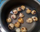 Foto langkah ke 1 dari resep Sayur Sop Telur Puyuh.