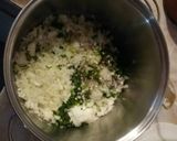 Foto del paso 1 de la receta: Cocinando unas empanadas carne cortada a cuchillo junto a mi señora