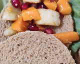 A picture of step 3 of Mixed Fruits Sandwich.