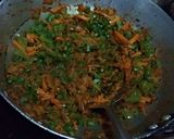 A picture of step 4 of Mix veg rawa idli.