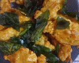 Foto langkah ke 5 dari resep Ayam Krispi Goreng Rempah.