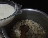 A picture of step 5 of White chicken handi.