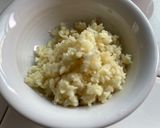 A picture of step 1 of Instant Pot Chicken Tinola.