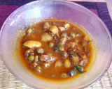 A picture of step 4 of Mushroom ki subji.