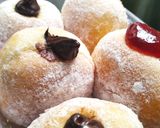 Foto langkah ke 10 dari resep Donat Bomboloni super empuk dan lembut.