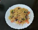 A picture of step 3 of Bhelpuri.