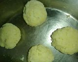 A picture of step 1 of Aloo Tikki.
