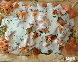 Une image de l'étape 1 de Pizza blanche au saumon fumé au Cook Expert.