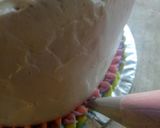 Foto langkah ke 5 dari resep Blackforest Kukus Birthday Cake.