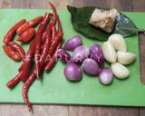 Foto langkah ke 2 dari resep Semur Telur Kuah Bumbu Iris.
