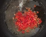 A picture of step 4 of Spinach salad.