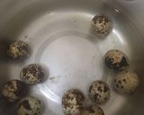 Foto langkah ke 3 dari resep Sosis Telur Puyuh Pedas Manis.