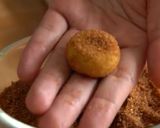 Foto langkah ke 5 dari resep Palm cheese cookies.
