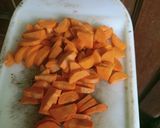 Foto langkah ke 3 dari resep Sup telur rainbow.