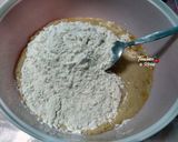 Foto langkah ke 2 dari resep Roti Goreng Abon.