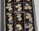Foto langkah ke 9 dari resep Fudgy Brownies.