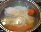 Foto del paso 2 de la receta: Sopa de pescado con huevo picado