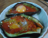 Foto del paso 5 de la receta: Berenjenas rellenas con salsa italiana de aceitunas y huevo secreto