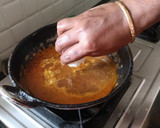 செட்டிநாடு முட்டை புளிக்குழம்பு (Muttai pulikulambu recipe in tamil) ரெசிபி ஸ்டேப் 14 புகைப்படம்
