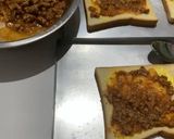 Foto langkah ke 5 dari resep Pizza Roti.