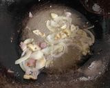 Foto langkah ke 2 dari resep Bihun Goreng Jamur Kuping.