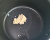 Foto langkah ke 2 dari resep Cream of Mushroom Soup.