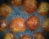 Gambar langkah 3 resipi Donut Pisang Simple.