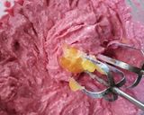 Foto langkah ke 4 dari resep Es Krim Buah Naga.