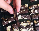 Foto langkah ke 6 dari resep Brownies crispy.