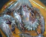 Foto langkah ke 6 dari resep Udang Windu Pedas Manis.