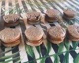 Foto del paso 3 de la receta: Mini alfajores riquísimos 😋