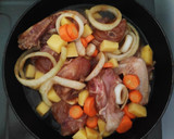 Foto langkah ke 6 dari resep Ayam Panggang Sayuran.