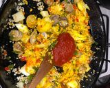 Foto del paso 3 de la receta: Paella de cigalas gambones almejas y sepia