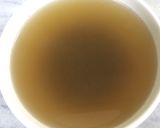 A picture of step 3 of Yin Yang Soup Noodles.