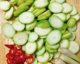 Hình bước làm 1 của món Tai Heo Dầm Cóc Non