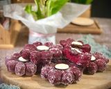 Gambar langkah 6 resipi Donut Bunga Red Velvet.