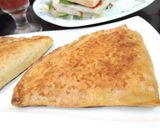 A picture of step 8 of Calzones.