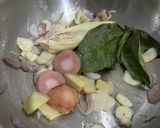 Foto langkah ke 3 dari resep Sayur cumi hitam.