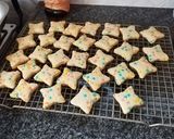 Foto del paso 4 de la receta: Galletas crocantes 🌟 coloridas