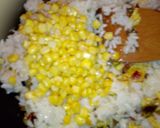 A picture of step 4 of Fried Rice with Egg.
