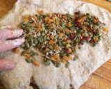 Foto del paso 2 de la receta: Pan integral con semillas 🌾🍞