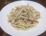 A picture of step 4 of Stir-Fried Chicken Breast with Potatoes.