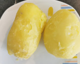 Foto del paso 1 de la receta: Puré de Patatas gratinado con Queso y Almendra