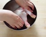 A picture of step 1 of Chicken Hip with Hot Sauce in the Oven.