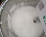 Foto langkah ke 3 dari resep Raisin coffe puding busa.
