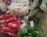 Foto langkah ke 1 dari resep Tumis Sayuran & Bakso Saus Tiram.