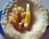 Foto langkah ke 3 dari resep Pastel isi wortel kentang telur.