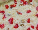 A picture of step 2 of Vermicelli cake.